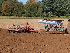 Kverneland EG 100 Pflug Ackerpflug Packer