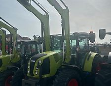 Claas Arion 420 Panoramic Traktor mit Frontlader Claas Arion 420 Panoramic Traktor mit Frontlader