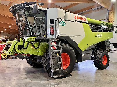 Claas Lexion 5300