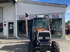 Massey Ferguson 274 V Traktor