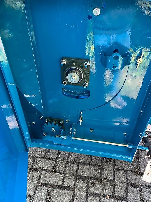 Kidd 330 Einstreugerät, Strohhäcksler, Einstreumaschine, Ballenauflöser