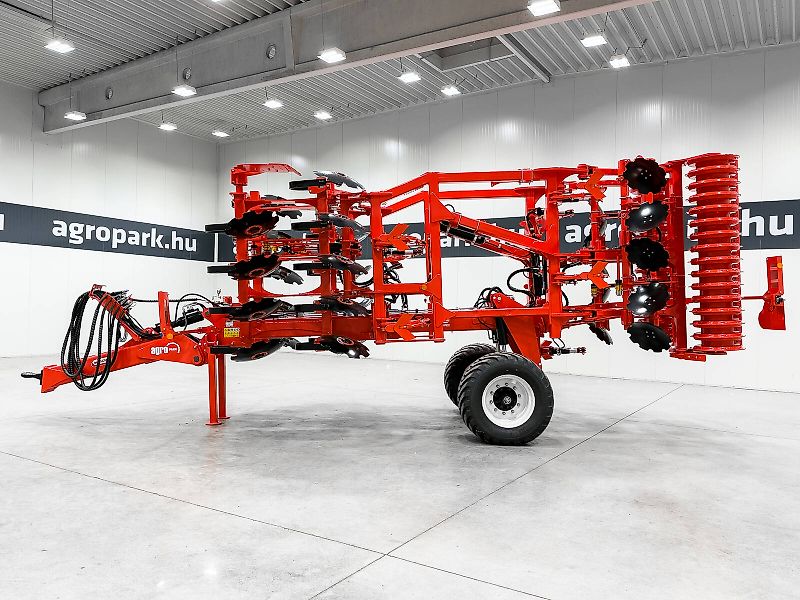Gaspardo Dracula Hydro F 430 4.3 m folding frame cultivator, ad. depth adjustment