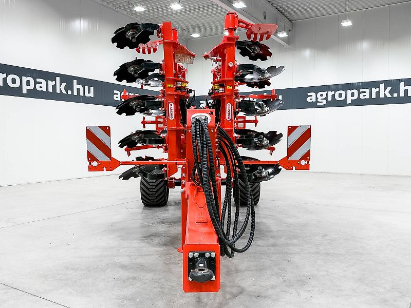 Gaspardo Dracula Hydro F 430 4.3 m folding frame cultivator, ad. depth adjustment