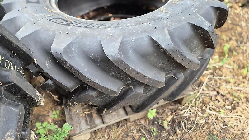 Michelin 480/65R28 Michelin Multibib