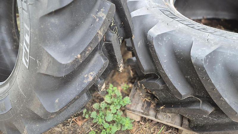 Michelin 480/65R28 Michelin Multibib