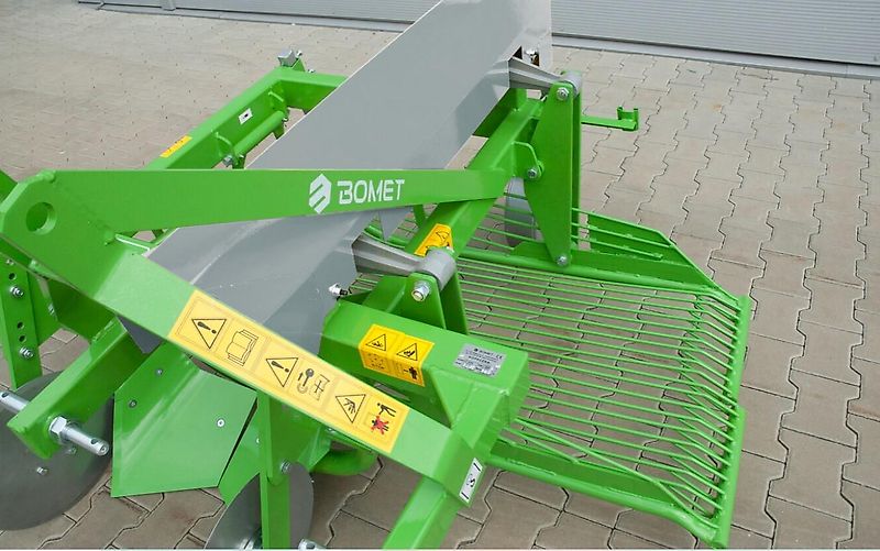 Vibrationsroder mit Seitenauswurf – Effiziente Lösung für die Ernte