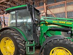 John Deere 5100M