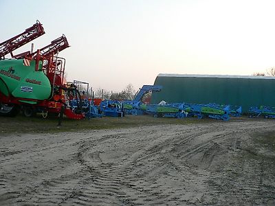 KRUKOWIAK ; MANDINI ; CARLOTTI Ersatzteile; alle KRUKOWIAK Zwiebel- und Kartoffelmaschinen ( nicht für Pflanzenschutzgeraete) ; ab Lager lieferbar KRUKOWIAK ; MANDINI ; CARLOTTI Ersatzteile; alle KRUKOWIAK Zwiebel- und Kartoffelmaschinen ( nicht für Pflanzenschutzgeraete) ; ab Lager lieferbar