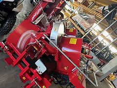 AMR Quadromat SAT 4-700/52 PE-THO