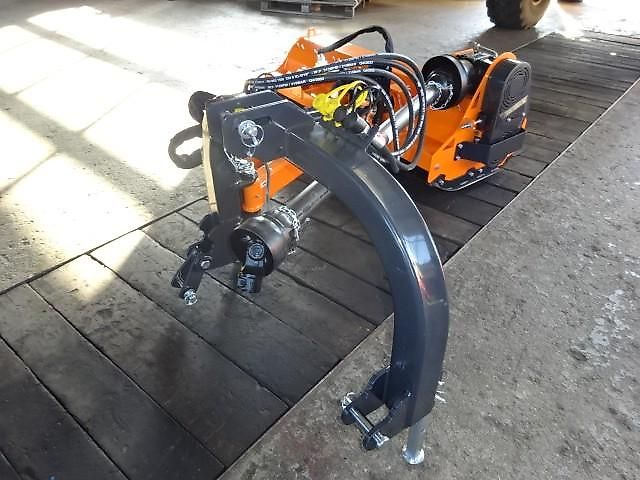 TALEX Böschung Schlegelmulcher RB EVO - 140 Hydraulisch - für Kleintraktoren mit Gelenkwelle