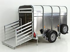 Ifor Williams Schaf-und Kälberanhänger P8G 124x250cm Höhe:144cm