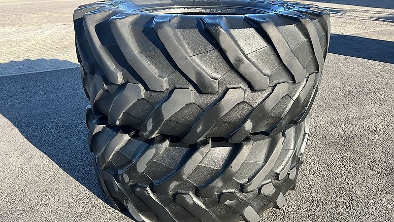 Pirelli 540/65 R28 TM800
