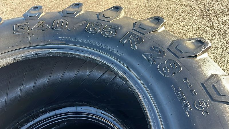 Pirelli 540/65 R28 TM800