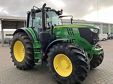 John Deere 6195M