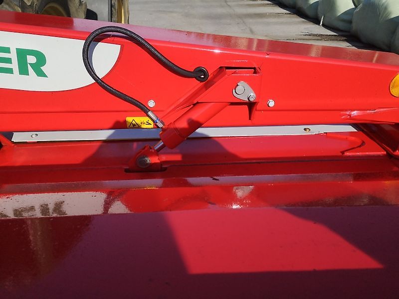 Pöttinger NOVACAT 352 ED