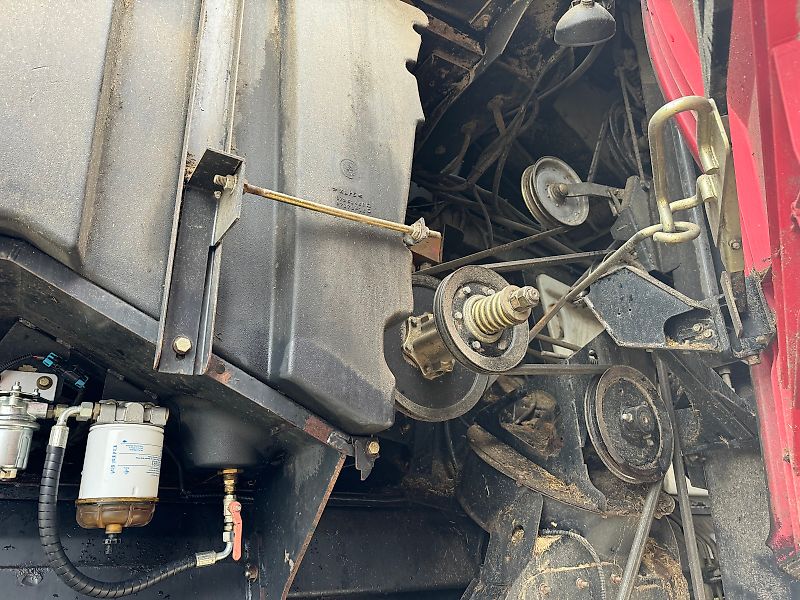 Case Axial Flow AFX 8010 c/w 30ft Header