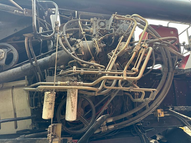 Case Axial Flow AFX 8010 c/w 30ft Header