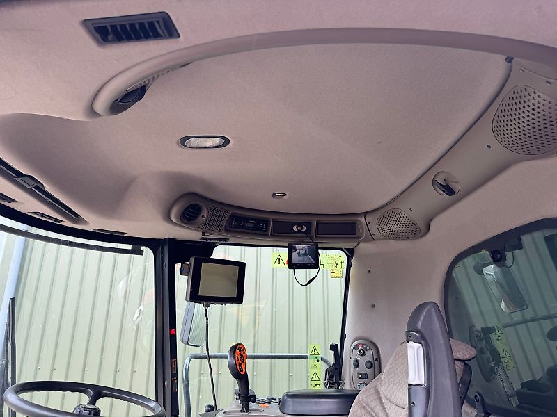 Case Axial Flow AFX 8010 c/w 30ft Header