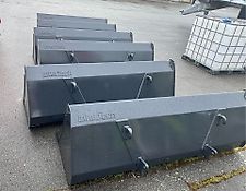 Frontladerschaufel Euroaufnahme 1,80 m 2,00 m 2,20 m 2,40 m Frontladerschaufel Euroaufnahme 1,80 m 2,00 m 2,20 m 2,40 m