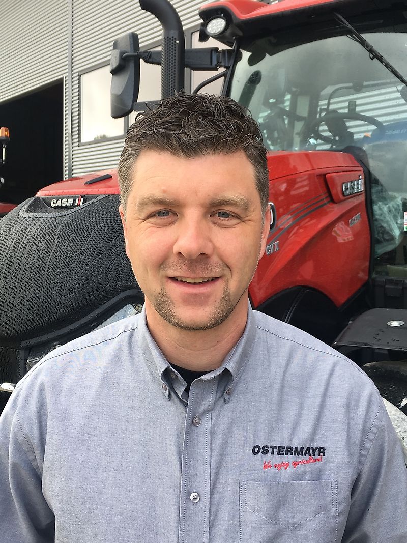 Yhteyshenkilö Herra Ralph Bogdan