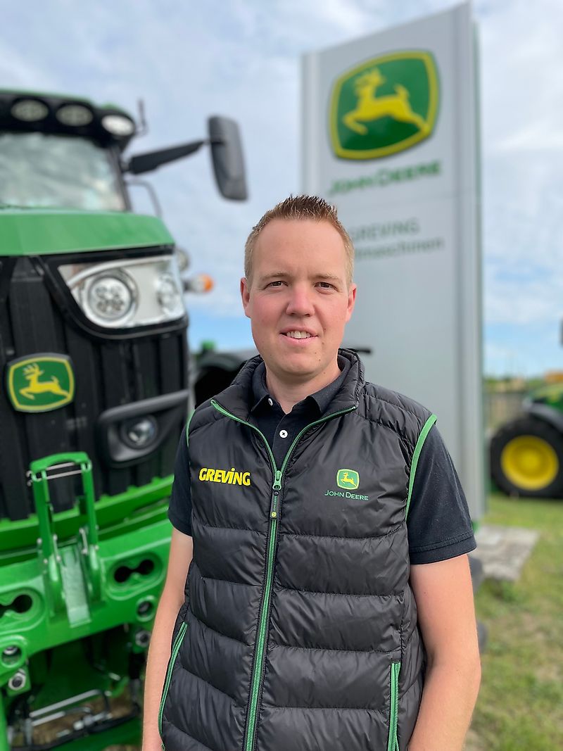 Yhteyshenkilö Herra Bastian Beckamp