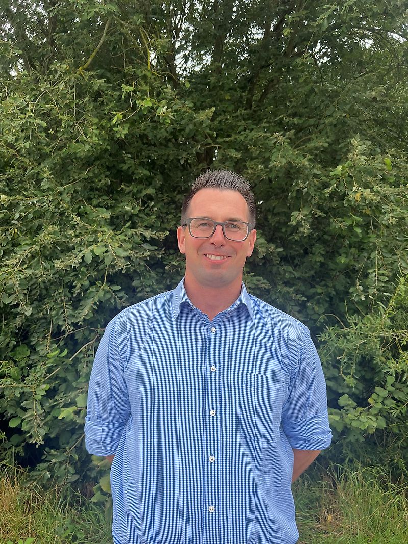 Yhteyshenkilö Herra André Tareilus-Ihns