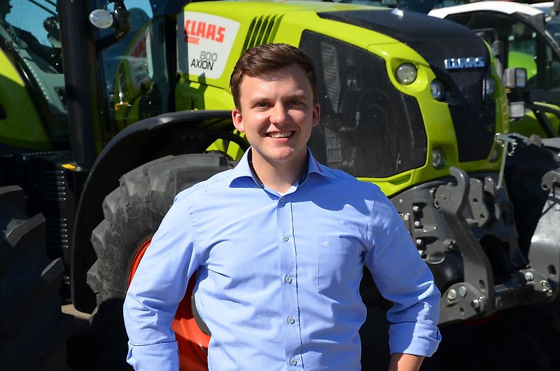 Yhteyshenkilö Herra Jan-Heinrich Lüske