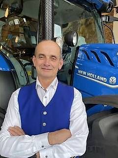 Yhteyshenkilö Herra Anton Ottinger