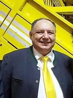 Yhteyshenkilö Herra Karl Romann