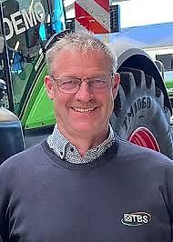 Yhteyshenkilö Herra Bjarne Tang