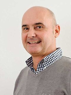 Yhteyshenkilö Herra Rudolf Helm