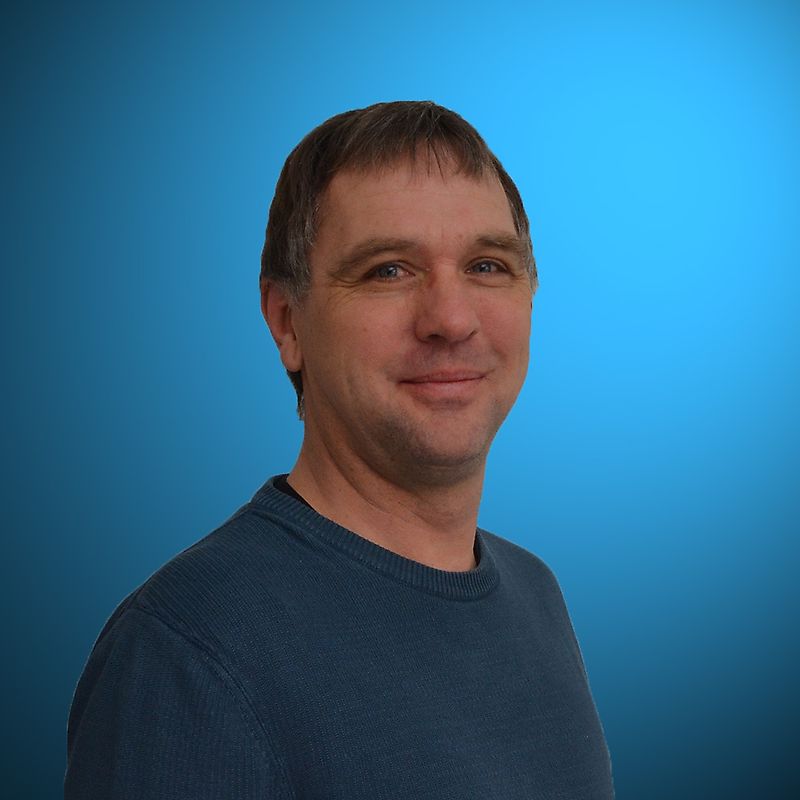 Yhteyshenkilö Herra Axel Lüneborg